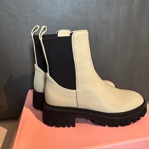 Intentionally _________ boots